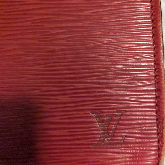 Authentic Louis Vuitton Red Epi Riviera Bag - Picture 2 of 15